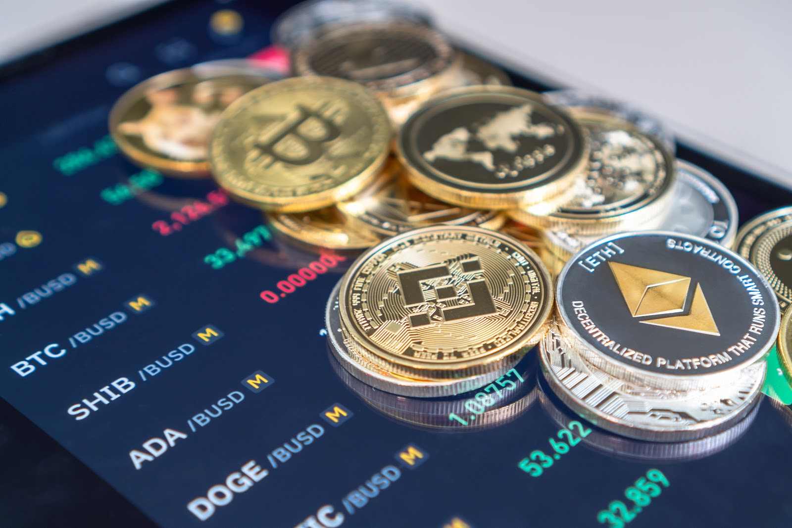 Compensation in the crypto industry falls short in latest report